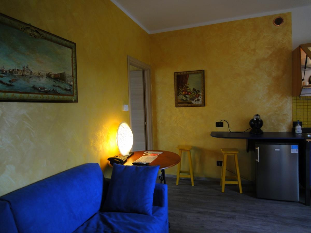 Dimora Del Viaggiatore 2 *